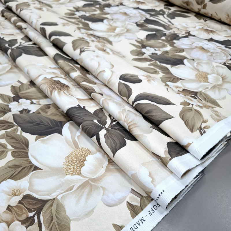 Тканина скатертна з просоченням діджитал Великі квіти шампань 84311