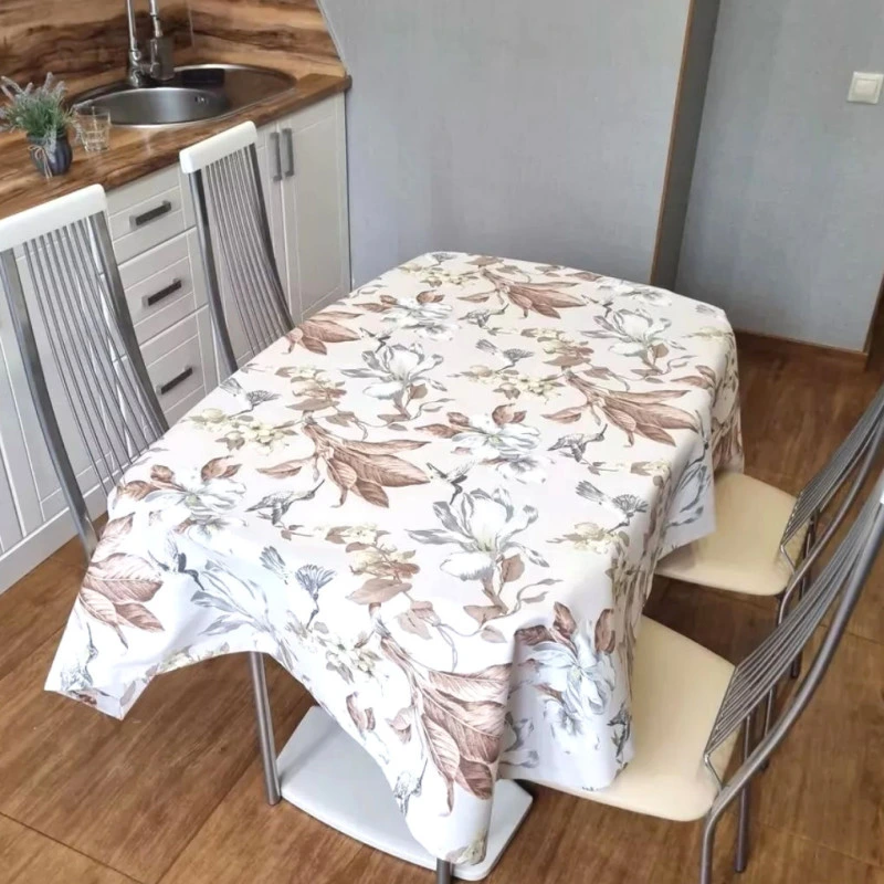 Скатертина з тефлоновим покриттям Колібрі бежевий 120*120 см 120145066